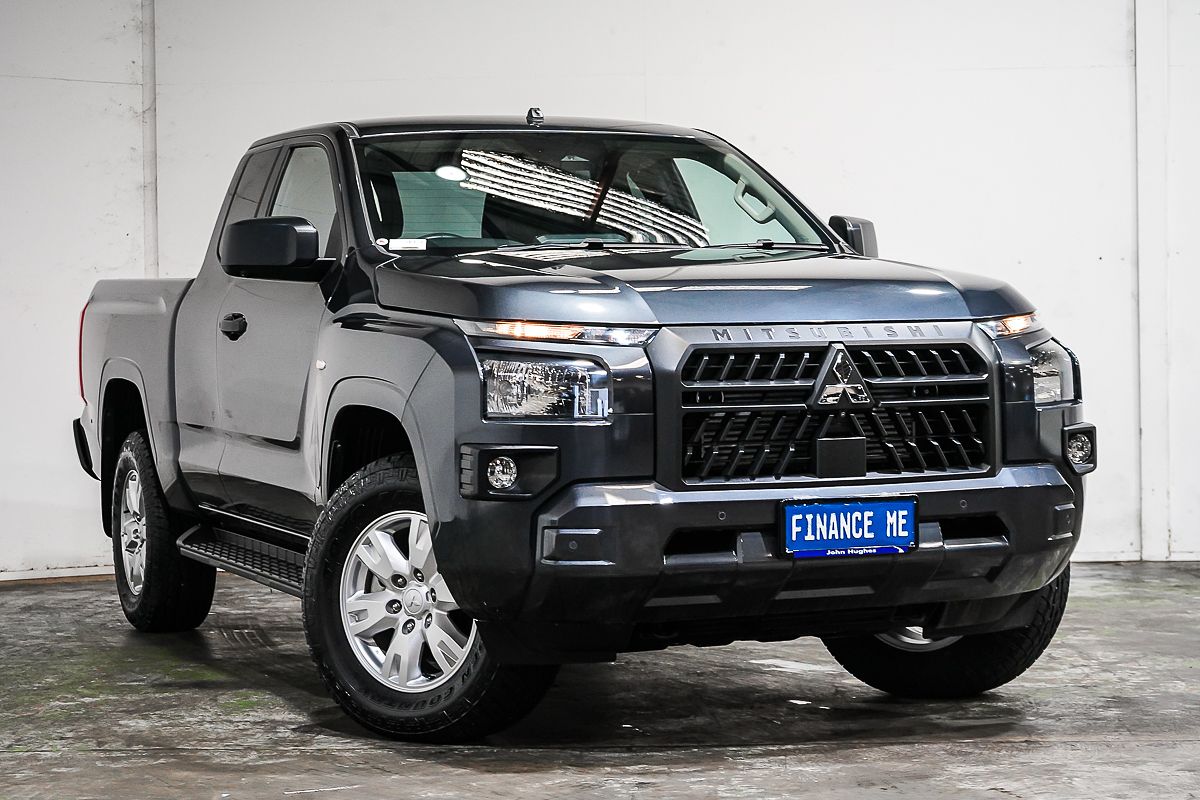 2025 Mitsubishi Triton GLX+ MV 4X4