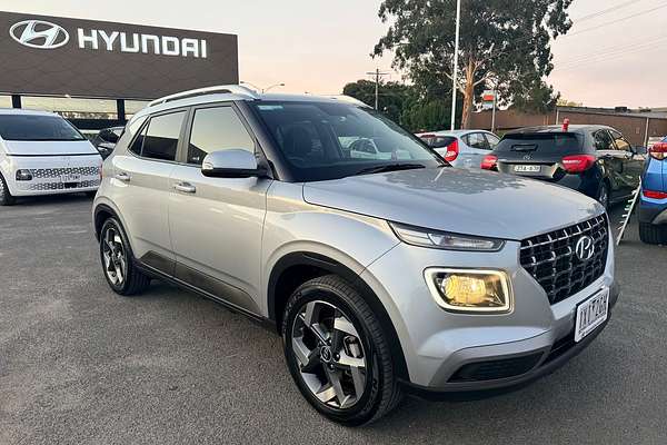 2022 Hyundai Venue Elite QX.V4