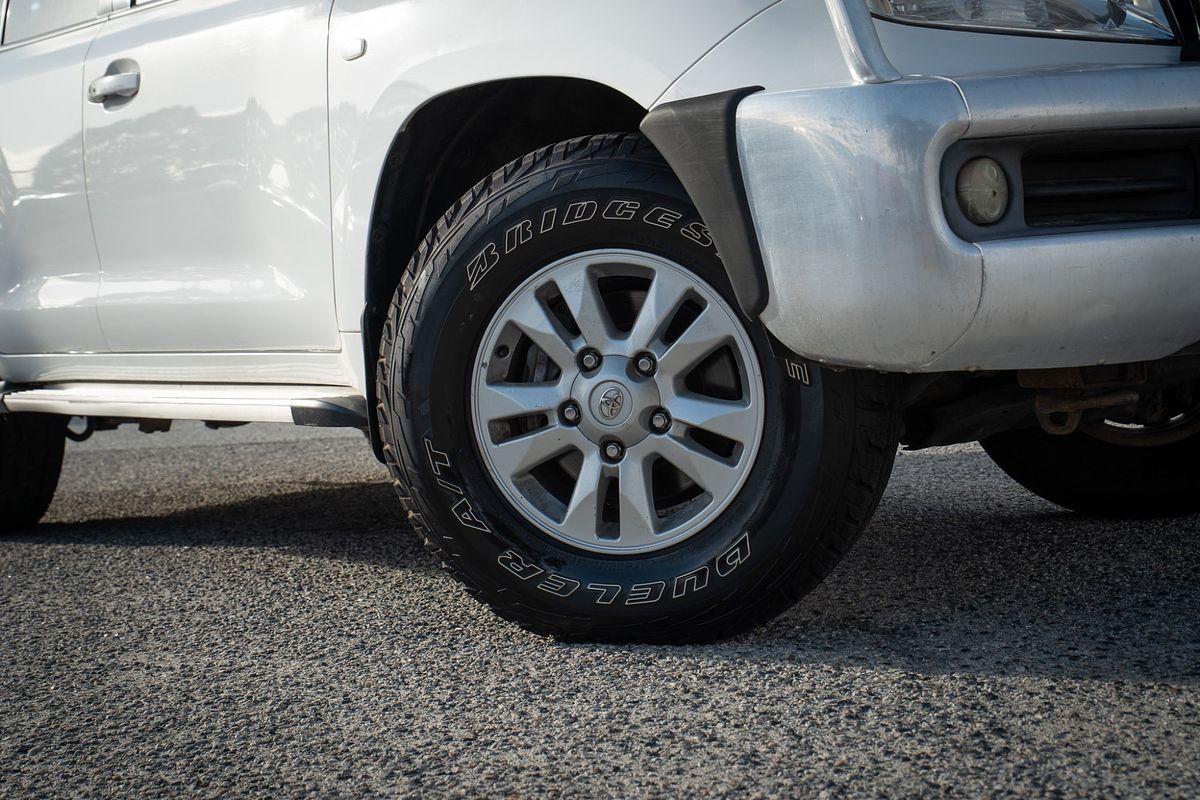 2007 Toyota Landcruiser GXL VDJ200R