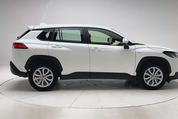 2024 Toyota Corolla Cross GX MXGH10R thumb-6