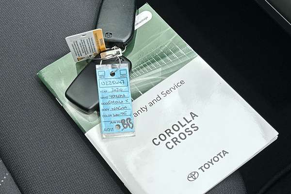 2024 Toyota Corolla Cross GX MXGH10R thumb-22