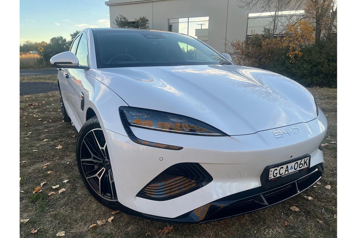 2025 BYD Seal Premium