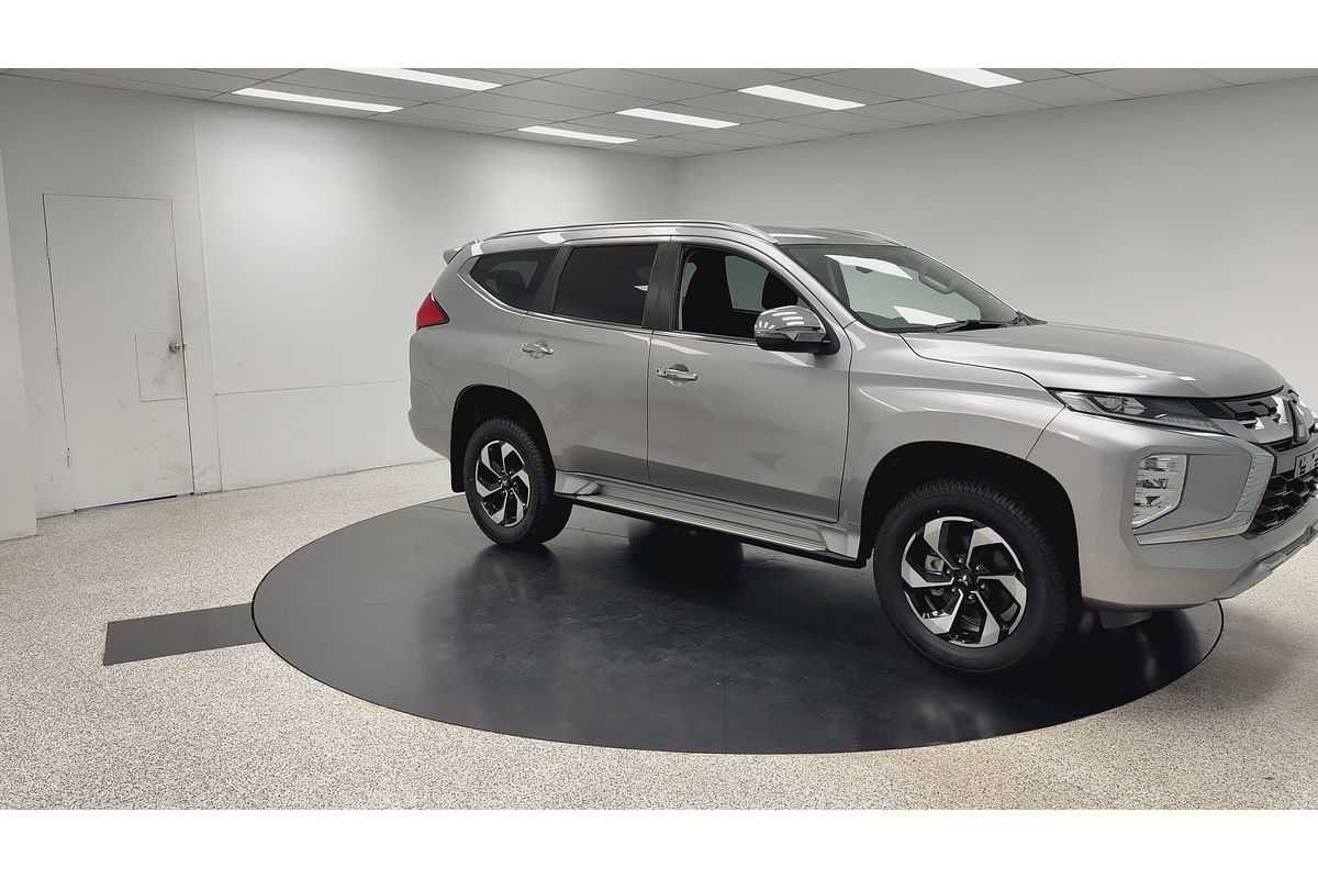 2025 Mitsubishi Pajero Sport