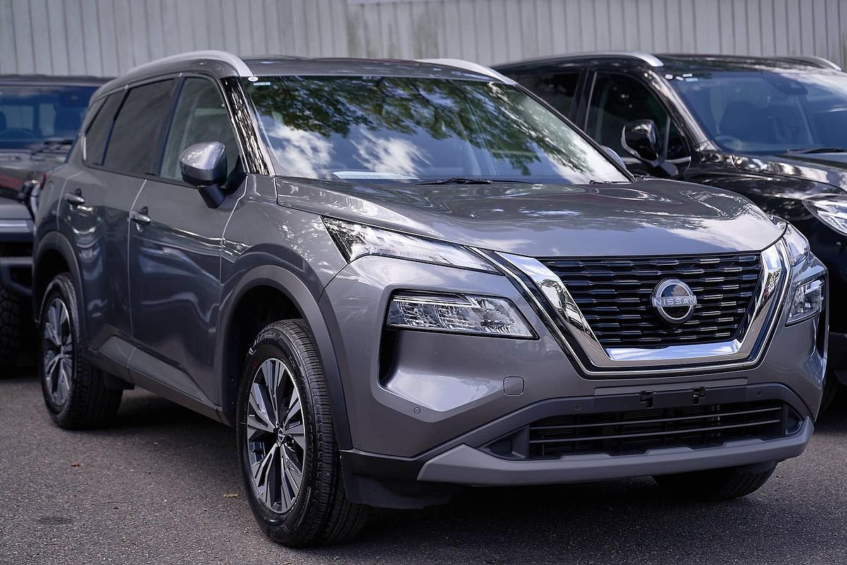 2025 Nissan X-TRAIL ST-L T33