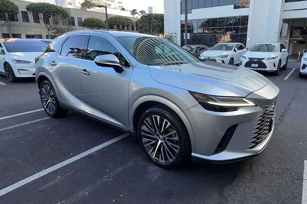 2023 Lexus RX Premium Plus