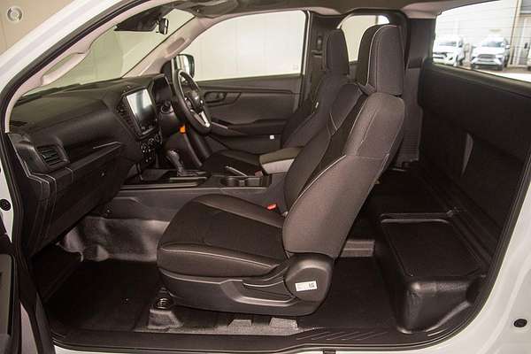 2025 Isuzu D-MAX SX High Ride Rear Wheel Drive thumb-7