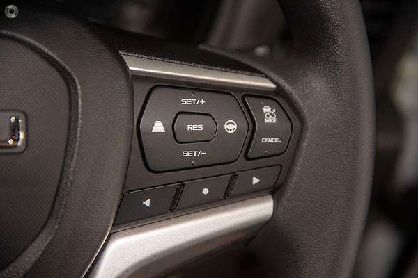 2025 Isuzu D-MAX SX High Ride Rear Wheel Drive thumb-12