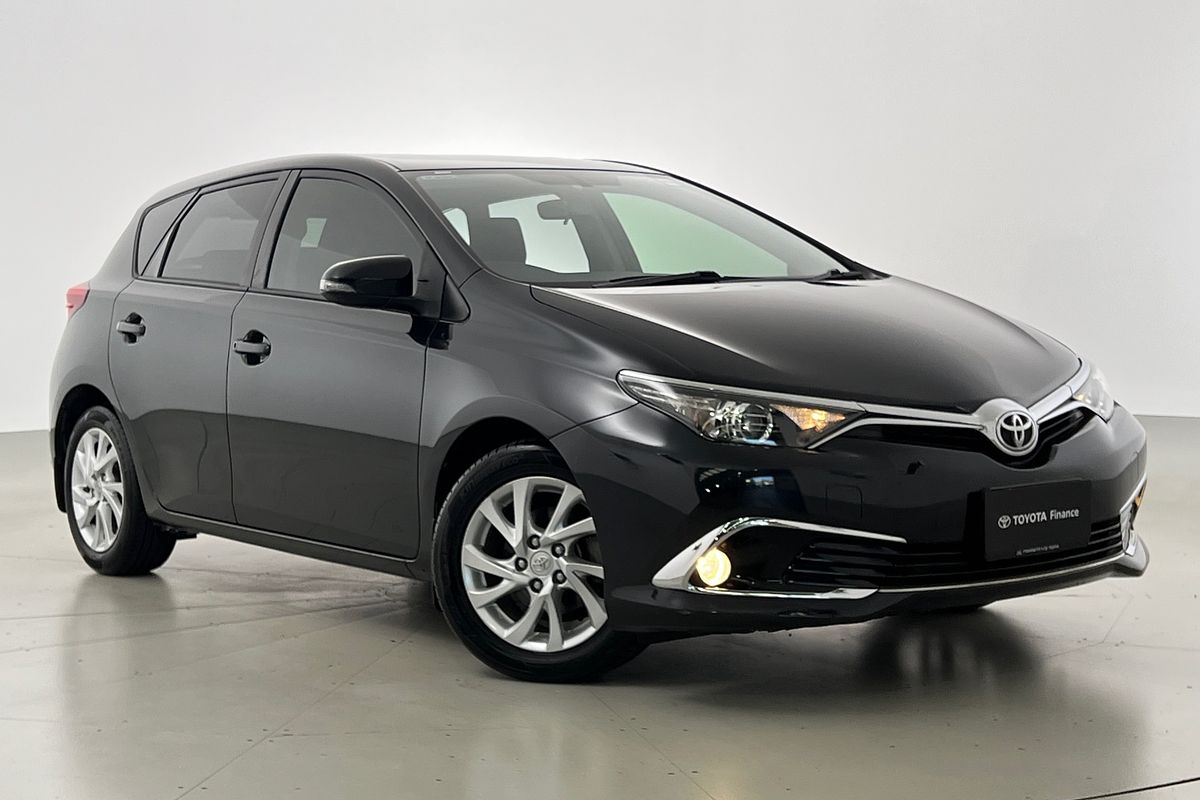 2016 Toyota Corolla Ascent Sport ZRE182R