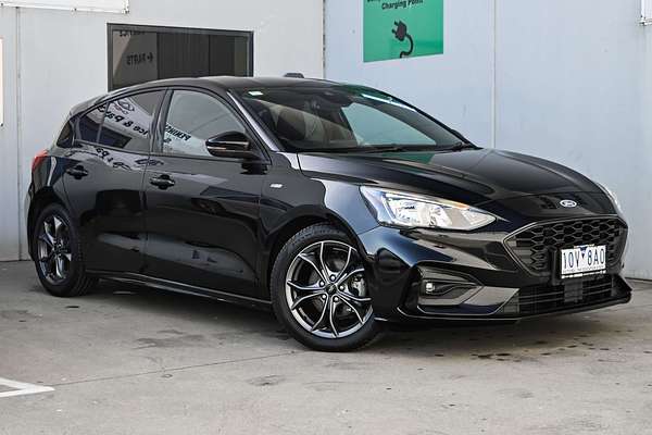 2018 Ford Focus ST-Line SA