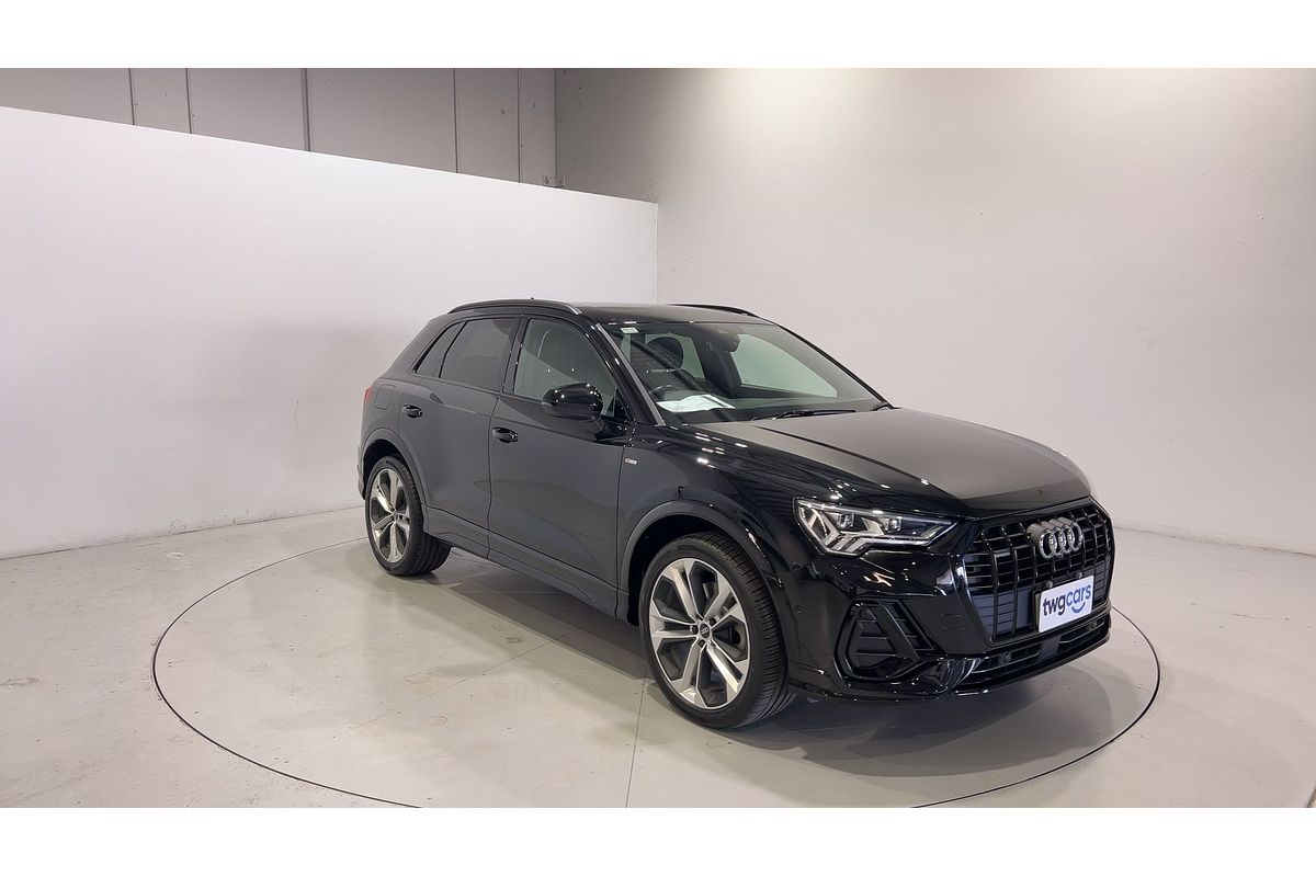 2020 Audi Q3 40 TFSI S line F3