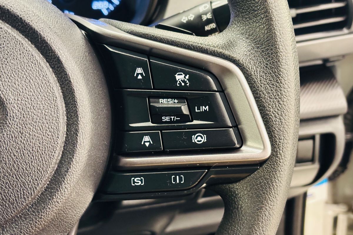 MY24 Subaru Crosstrek 2.0 L AWD CVT