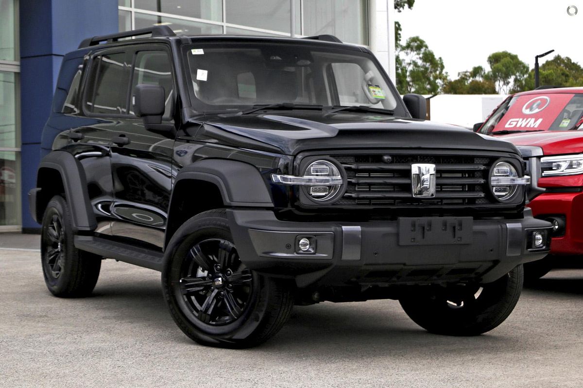 2025 GWM Tank 300 Lux P01