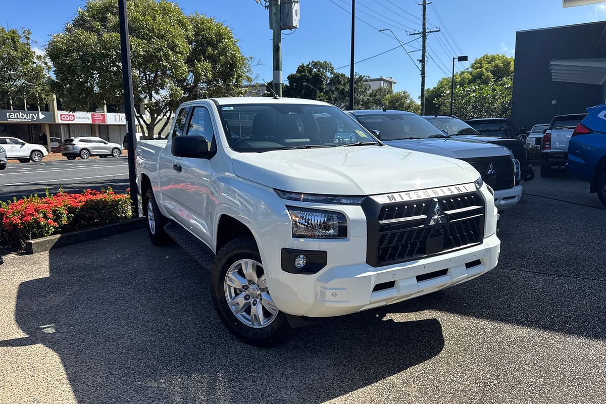2026 Mitsubishi Triton GLX+ MV 4X4