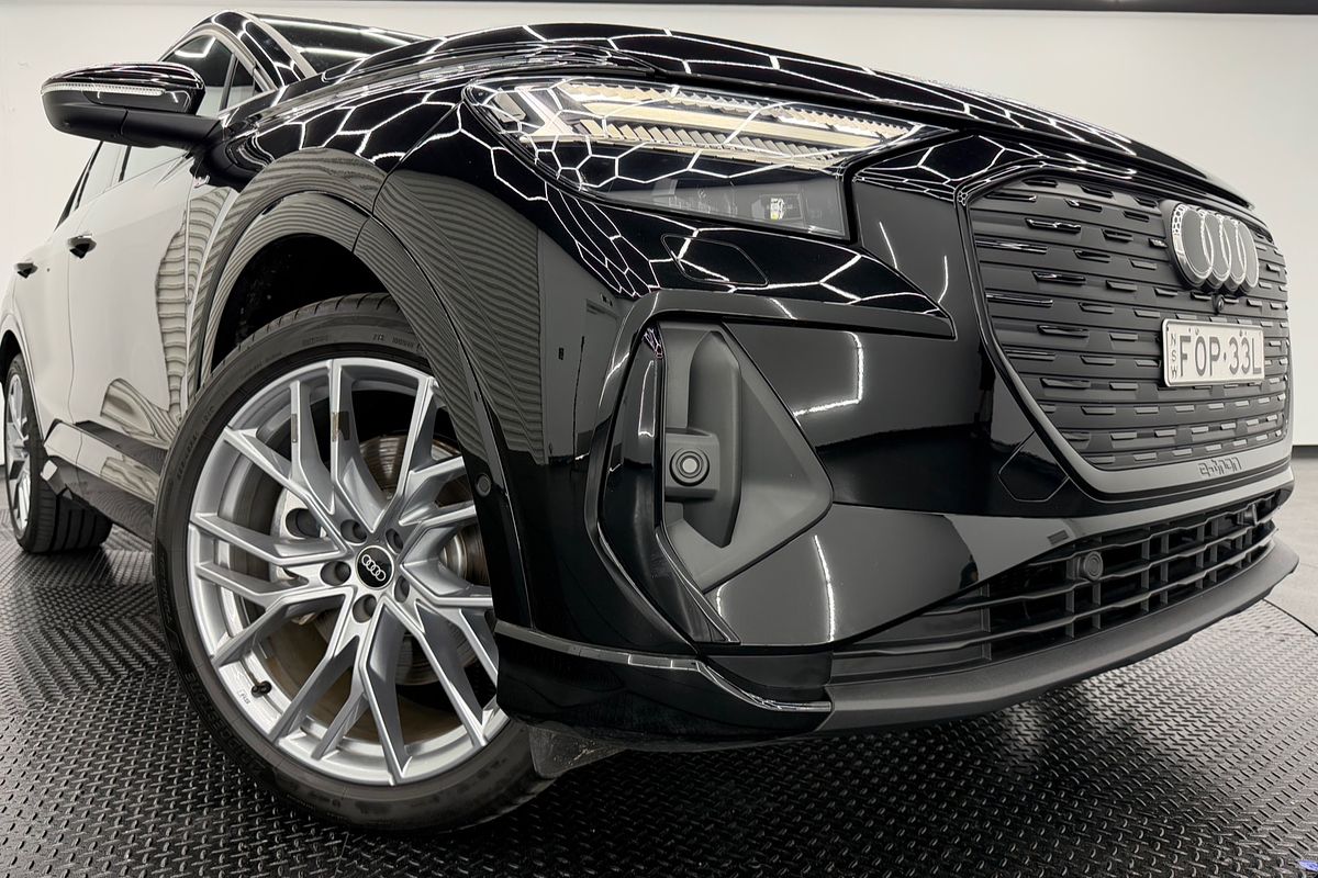 2024 Audi Q4 e-tron 55 F4