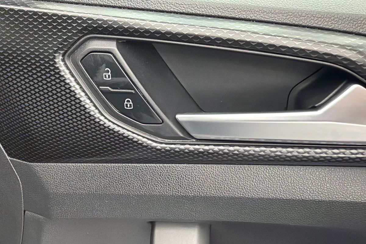 2023 Volkswagen T-Cross 85TSI Style C11