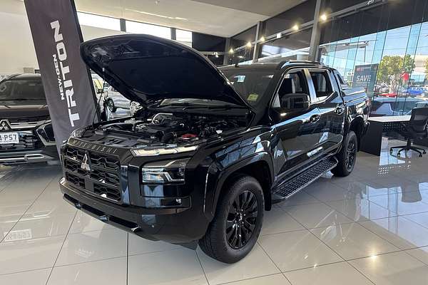 2025 Mitsubishi Triton GSR MV 4X4