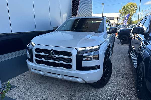 2025 Mitsubishi Triton GSR MV 4X4
