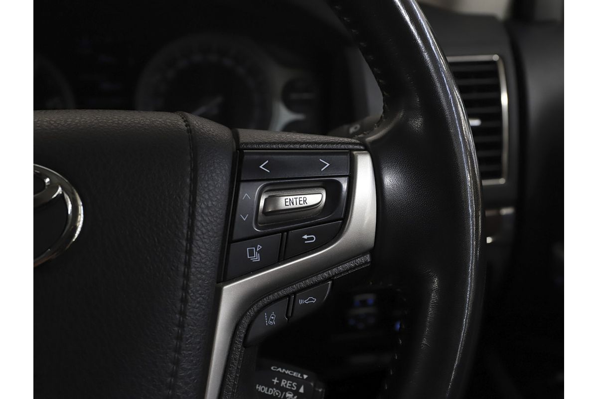 Landcruiser Wagon Sahara 4.5L T Diesel Automatic 5450790 003