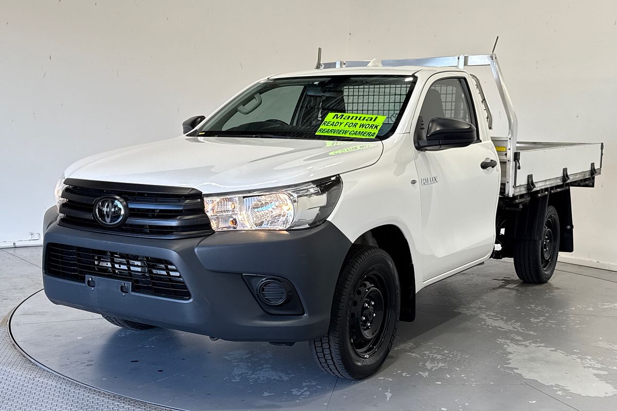2021 Toyota Hilux WORKMATE (4x2) TGN121R 4x2