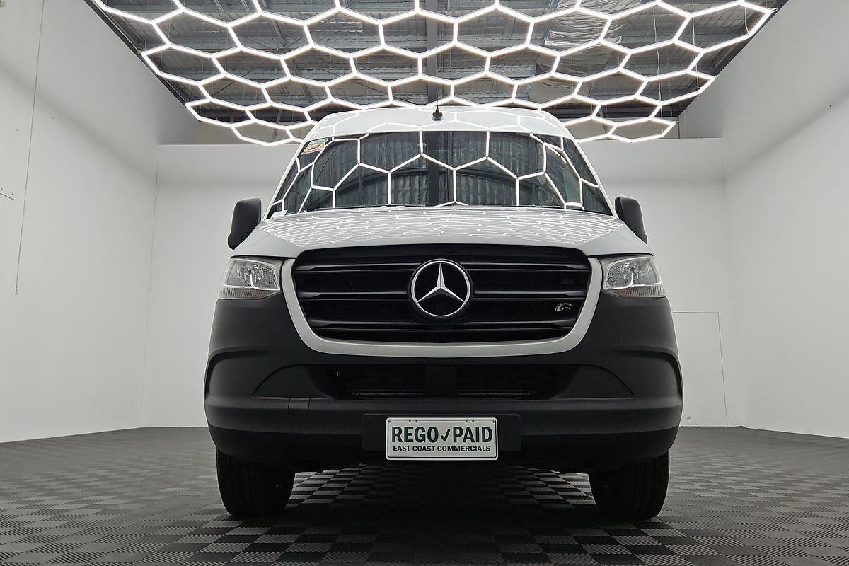 2021 Mercedes-Benz Sprinter 311CDI VS30 SWB Low Roof