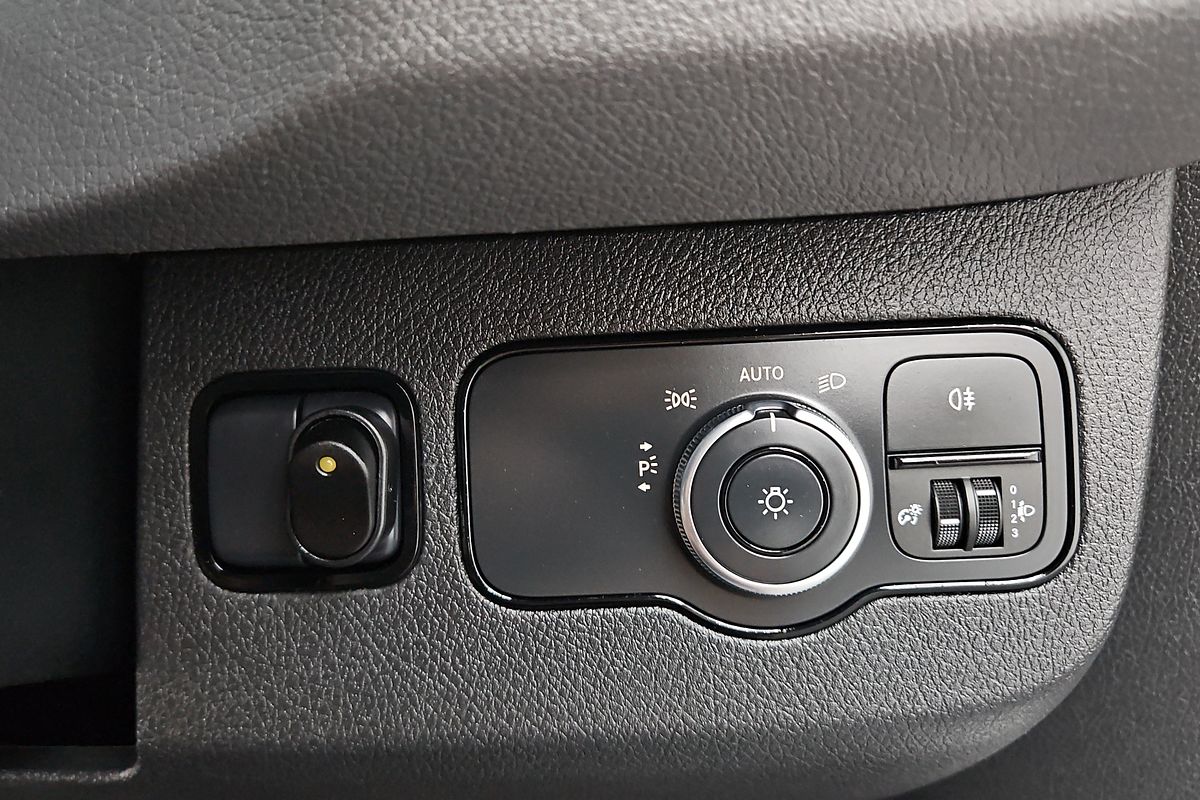2021 Mercedes-Benz Sprinter 311CDI VS30 SWB Low Roof