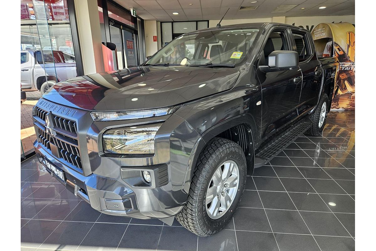 2025 Mitsubishi Triton GLX+ MV 4X4