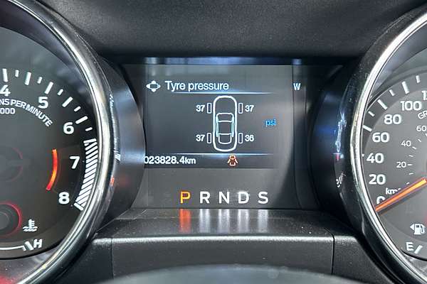 2016 Ford Mustang FM thumb-13