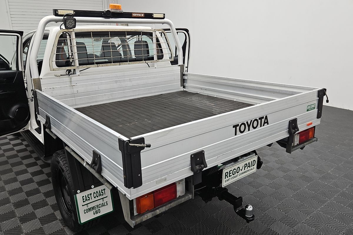 2019 Toyota Hilux SR GUN126R 4X4