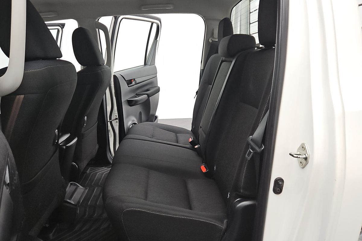 2019 Toyota Hilux SR GUN126R 4X4
