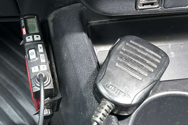 2022 Toyota Hilux SR GUN126R 4X4 thumb-13