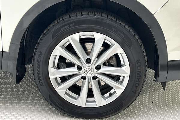 2016 Nissan QASHQAI ST J11 thumb-9