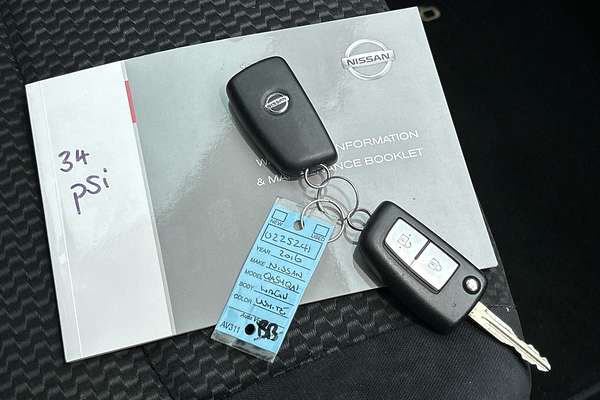 2016 Nissan QASHQAI ST J11 thumb-22