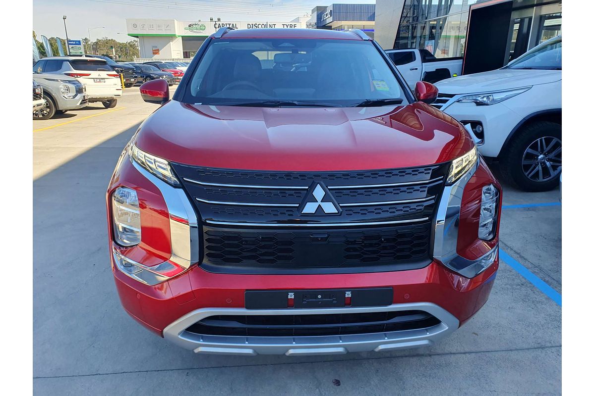2025 Mitsubishi Outlander PHEV Exceed ZM