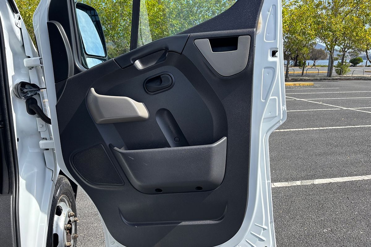 2019 Master Single Cab Chassis L4 RWD 2.3L Diesel Man