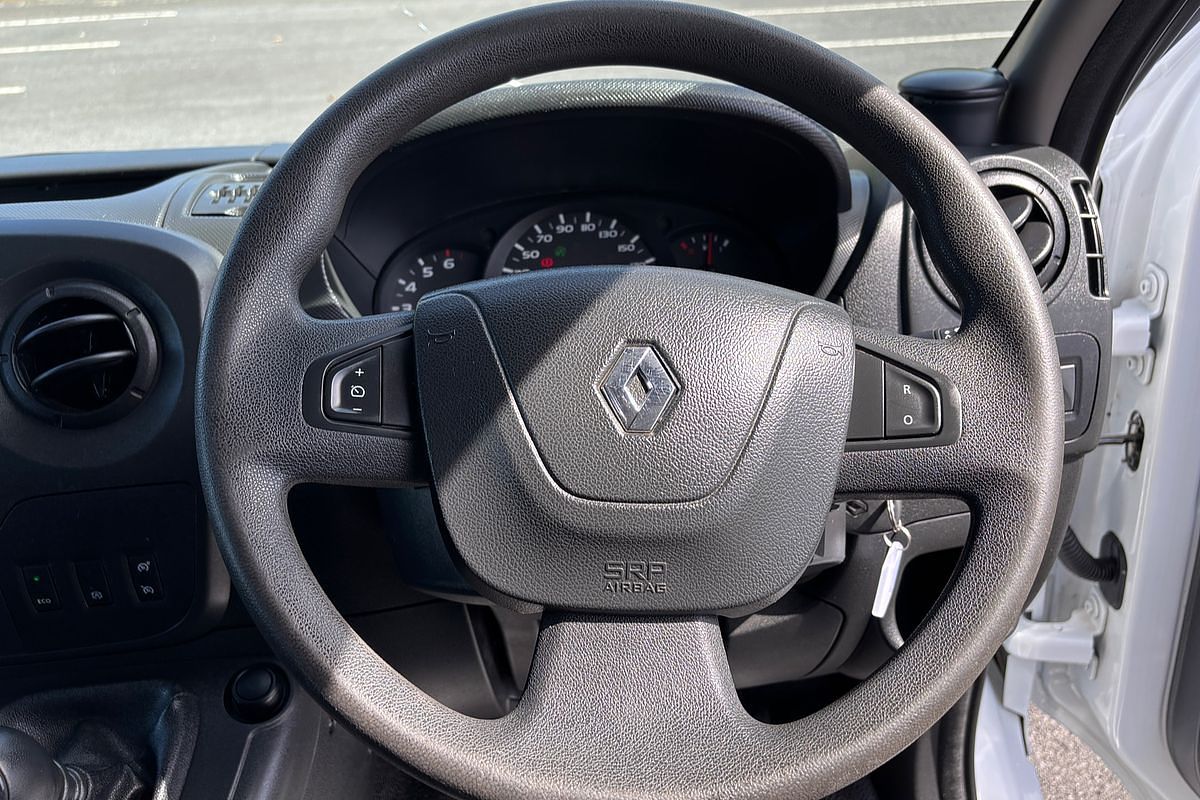 2019 Master Single Cab Chassis L4 RWD 2.3L Diesel Man