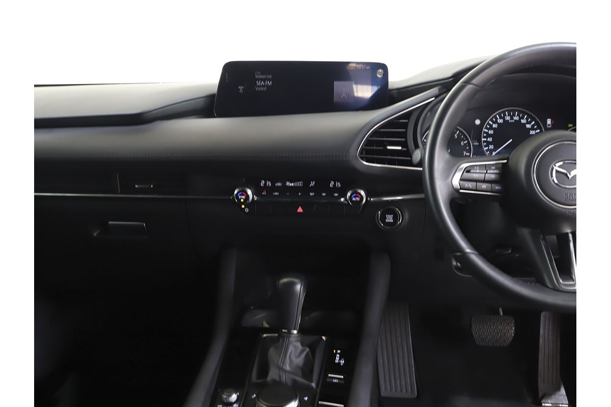 MAZDA3 Q 6AUTO HATCH G20 TOURING VISION