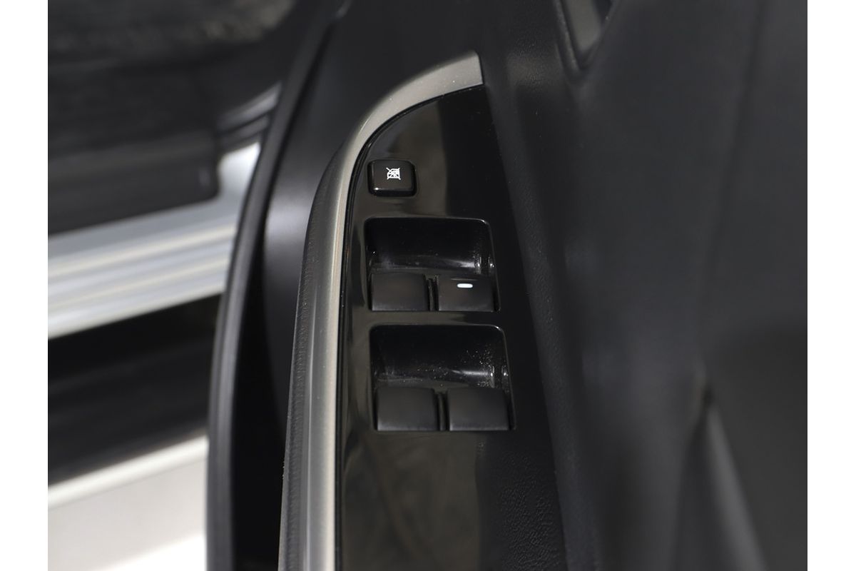 2021 Mitsubishi MR Triton GLS 2.4L D 6A/T 4X4 DC PU