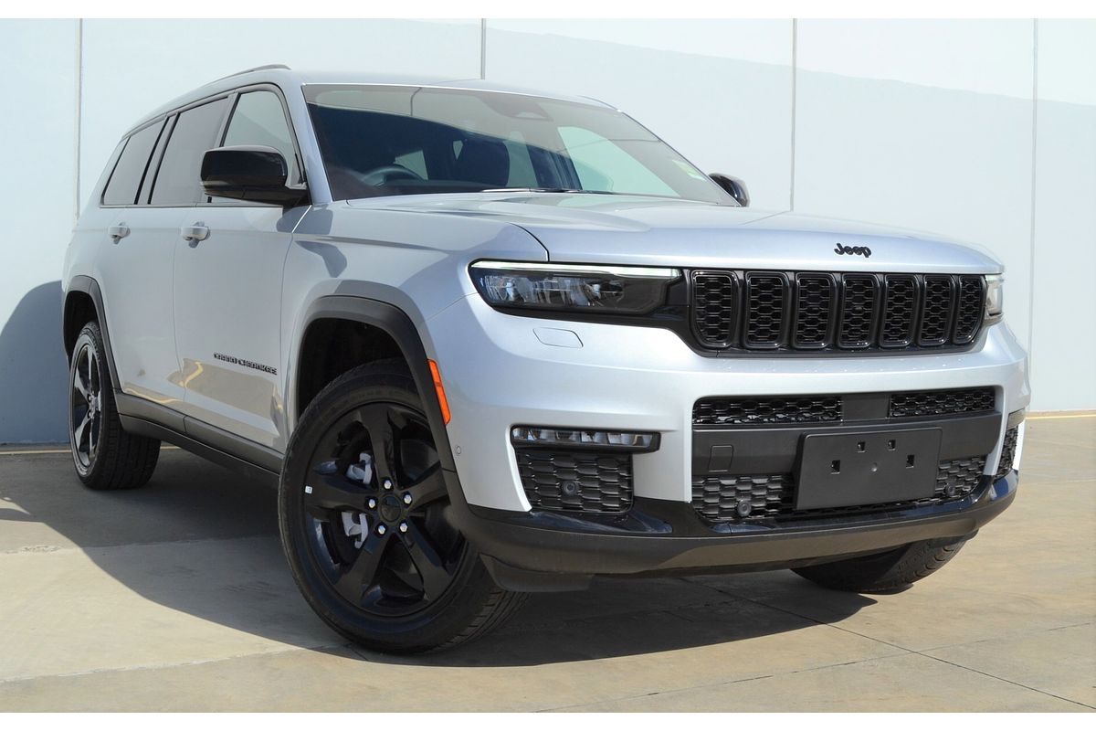 2025 Jeep Grand Cherokee Night Eagle WL