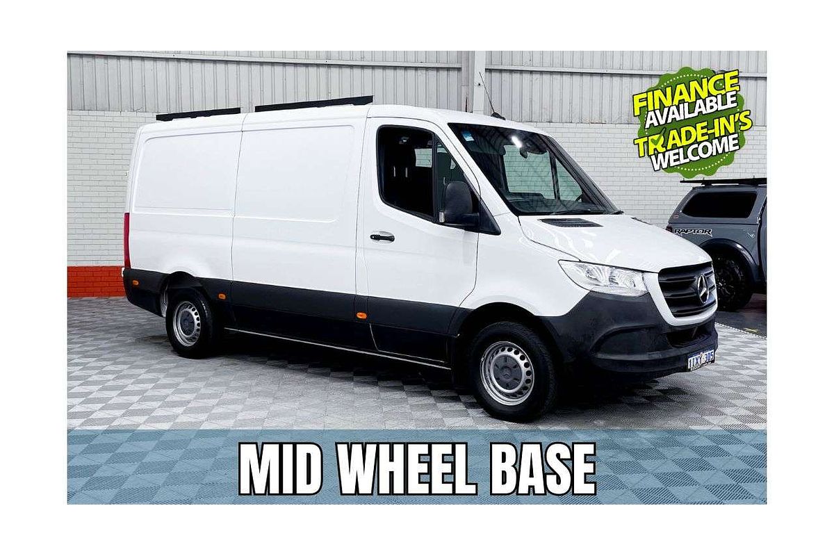 2022 Mercedes-Benz Sprinter 315CDI VS30 MWB Low Roof