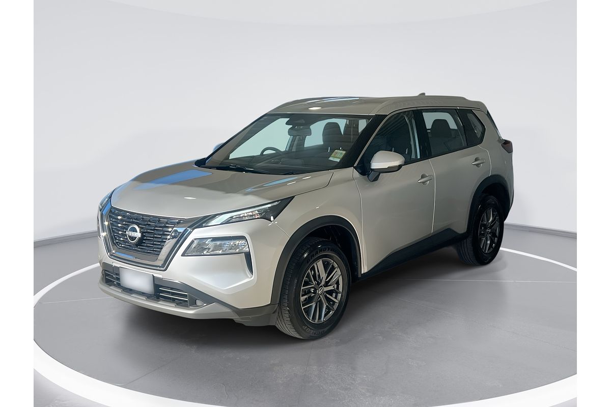 2025 Nissan X-TRAIL ST T33