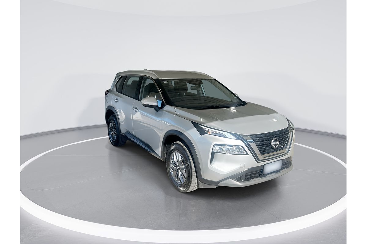 2025 Nissan X-TRAIL ST T33
