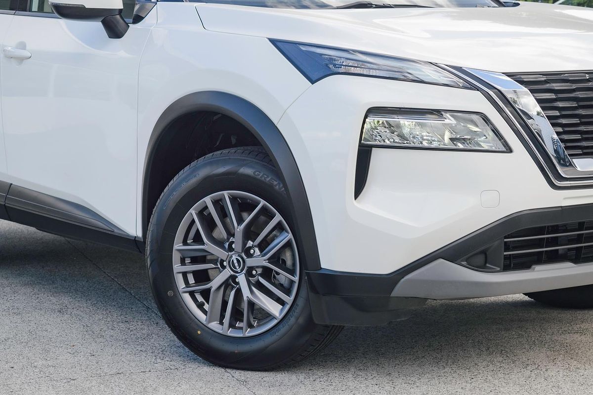 2023 Nissan X-TRAIL ST T33