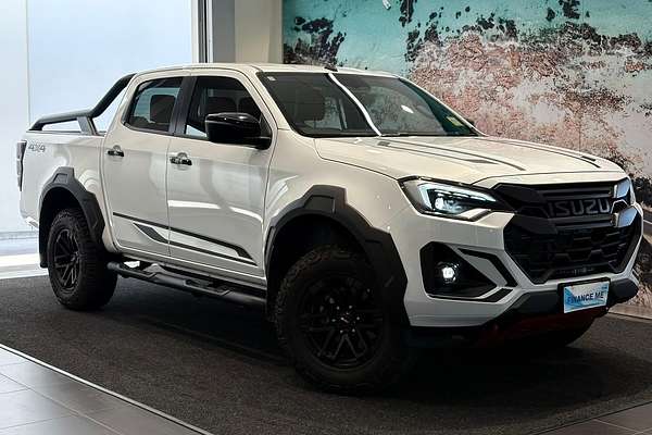 2025 Isuzu D-MAX BLADE 4X4