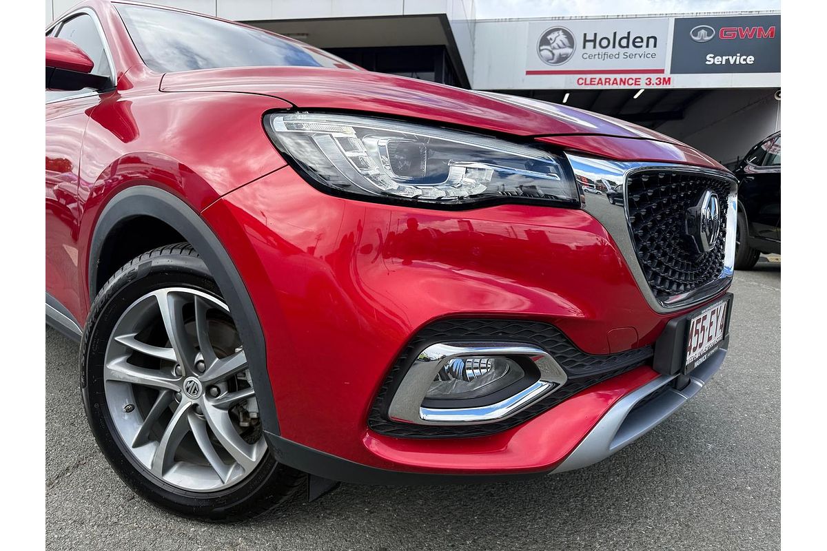 2022 MG HS Essence X SAS23