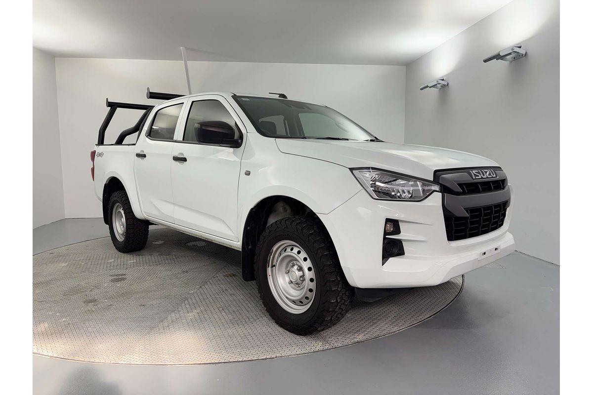 2022 Isuzu D-MAX SX  4X4