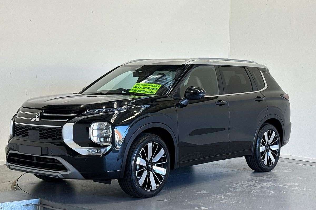 2025 Mitsubishi Outlander Exceed Tourer ZM