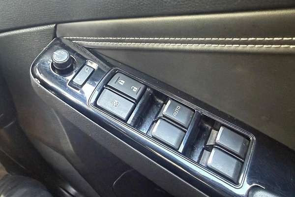 2020 Isuzu D-MAX X-TERRAIN 4X4 thumb-29