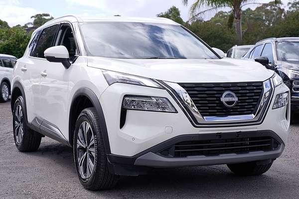 2025 Nissan X-TRAIL ST-L T33