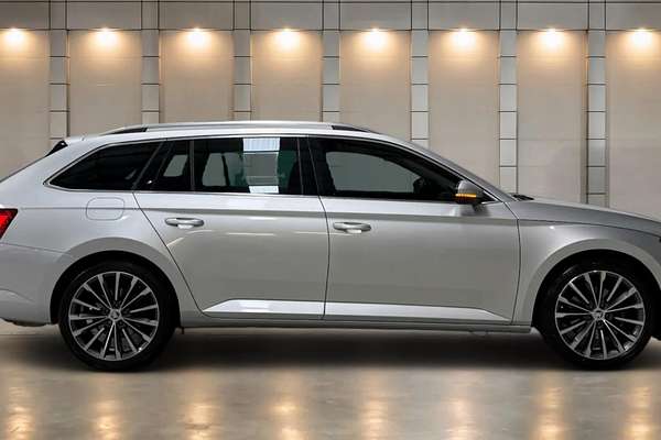 2022 SKODA Superb 162TSI Style NP