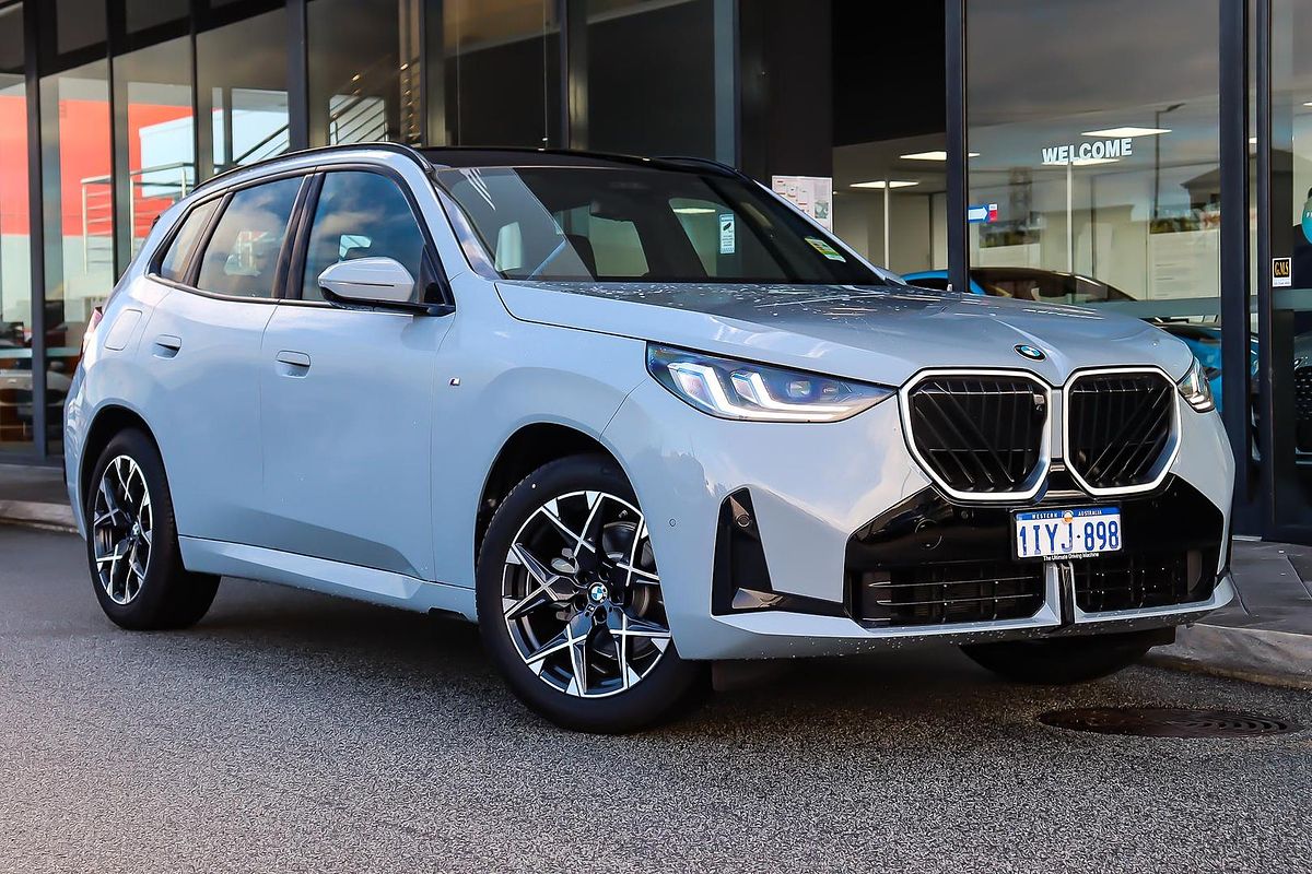2025 BMW X3 20 xDrive G45